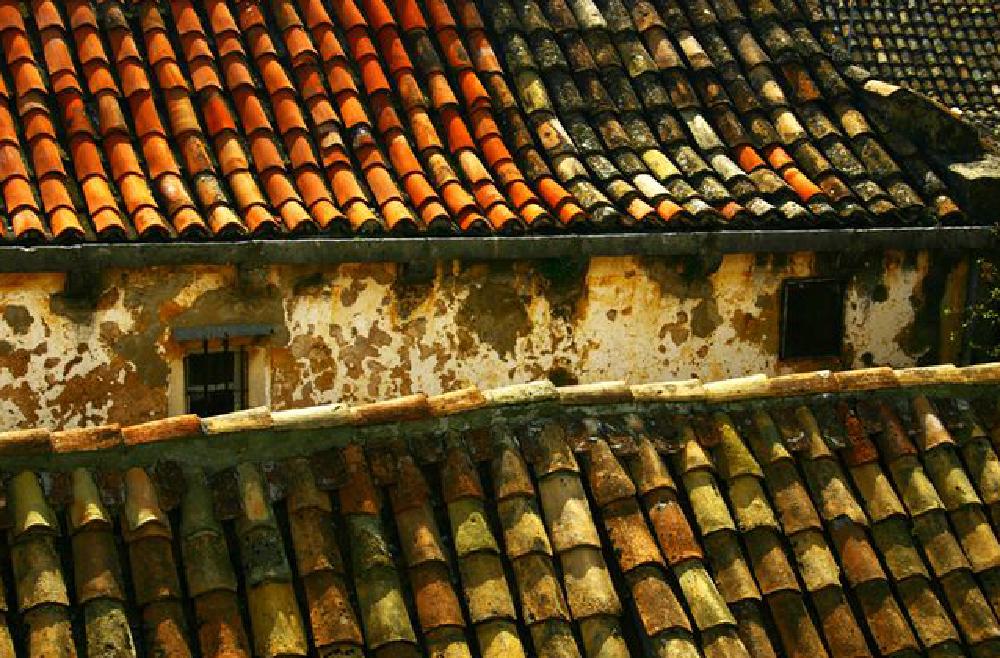 Dubrovnik - War Torn Roof